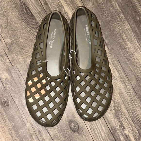 Project cloud Women Ballet Flats | Waterproof | Lightweight | A NWT size7 - Picture 3 of 5